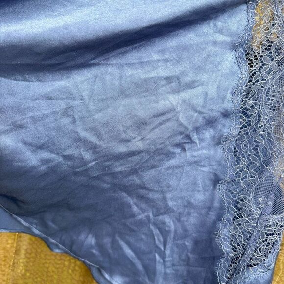 Victorias Secret Periwinkle Blue Satin Lace Strappy Back Slip Top Small NWT - Picture 3 of 5